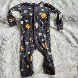 Modern Moments Gerber Gray Space Planets Snap Up Bodysuit Pajama Size 12 Months